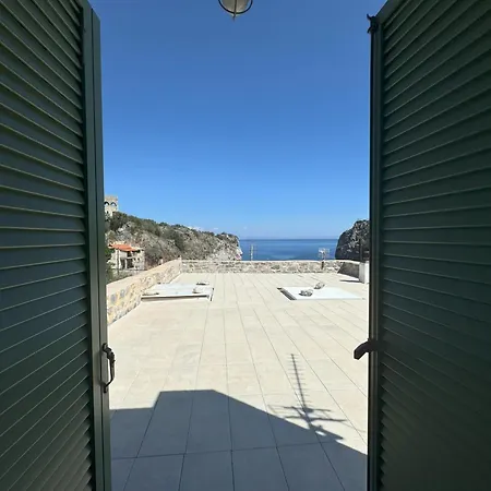 Alypa Pyrgos Holiday home
