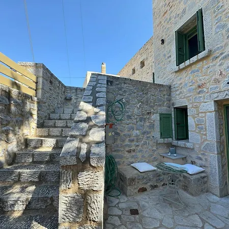 Holiday home Alypa Pyrgos Lagia