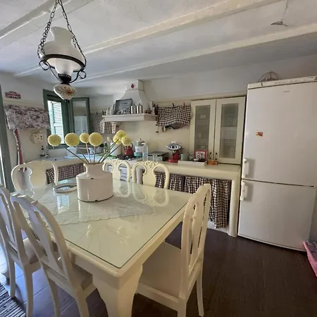 Holiday home Alypa Pyrgos